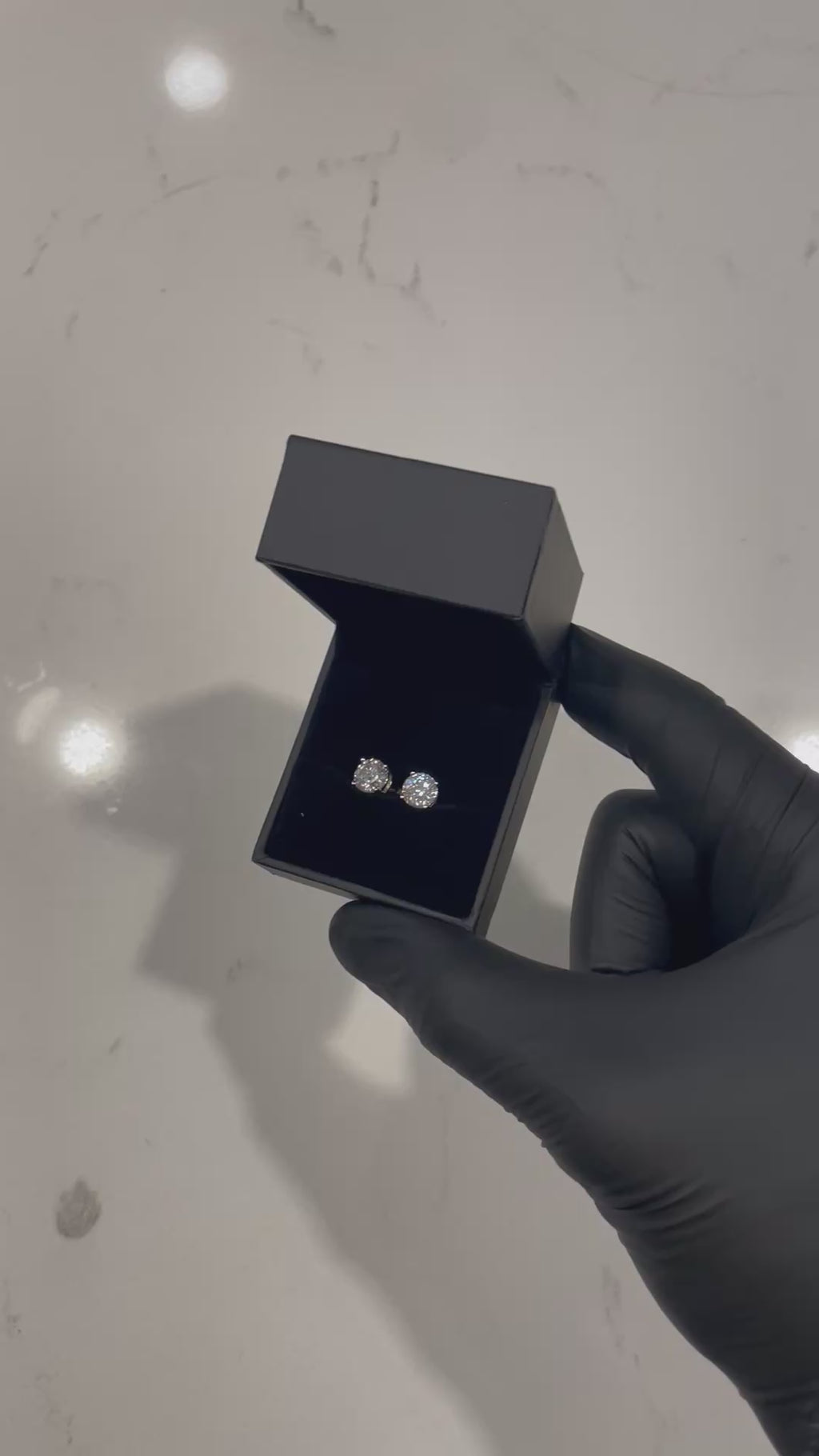 WHITE STUD VVS MOISSANITE EARRINGS